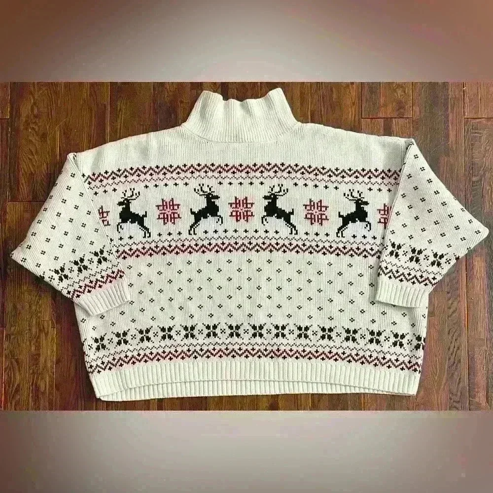 TORRID Knit Turtleneck Christmas Pullover Cropped Sweater in Cream/Black/Red